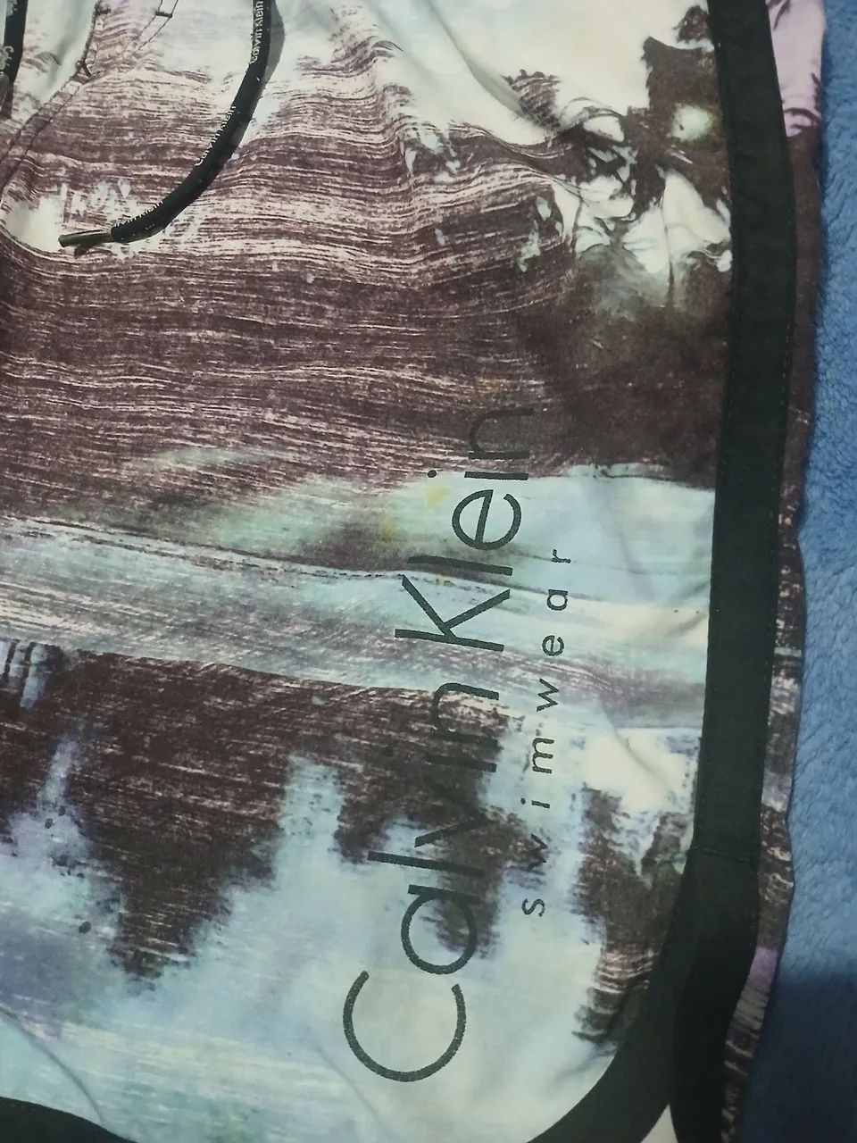 Bermuda de tactel Calvin Klein original - Foto 2