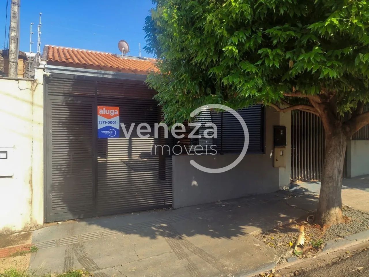 Casa para alugar com 3 quartos no Jardim Continental, Londrina