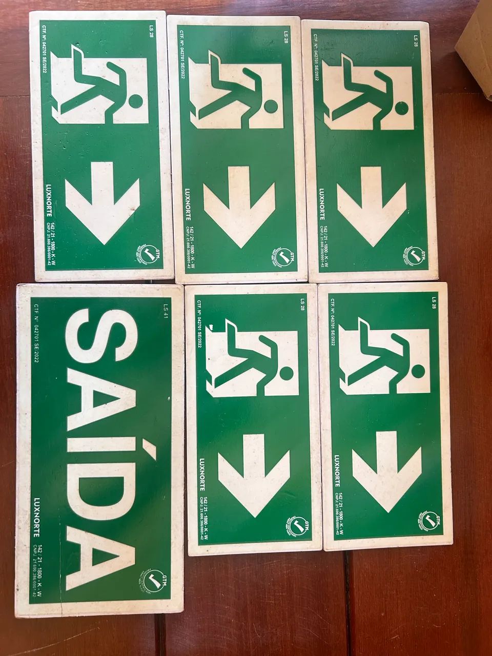 Placas de sinalização - Foto 2