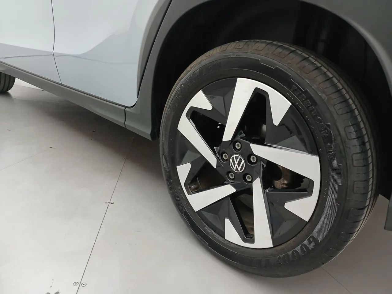 Volkswagen Tera High 1.0 170 TSI Flex 12V 5p Aut, foto 12 de 18