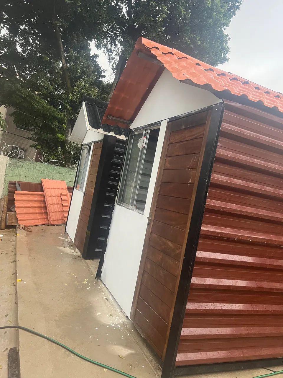 Vendo chalé pronto pra ser instalado no seu terreno 