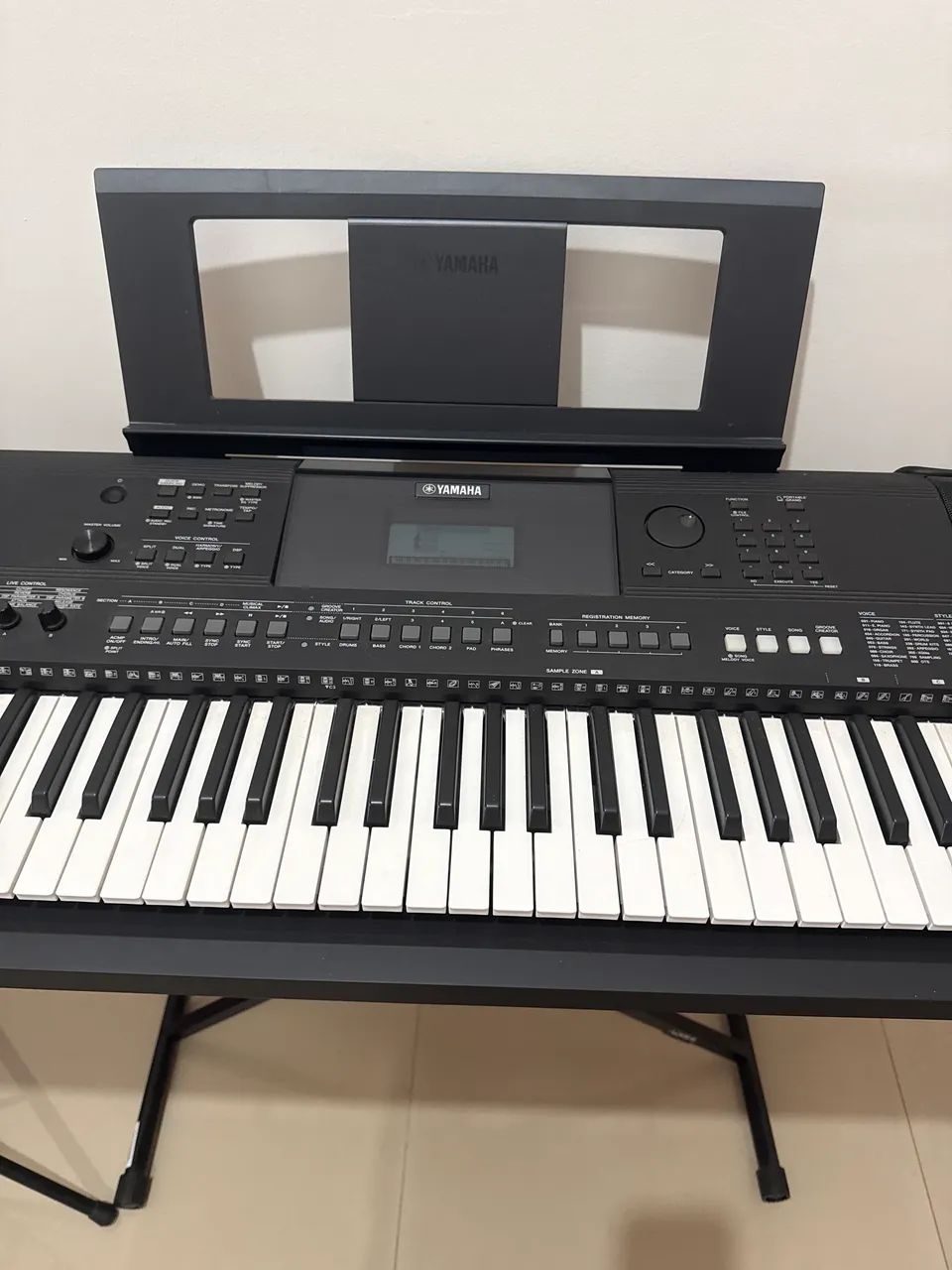 Teclado Yamaha ew 410 - Foto 2