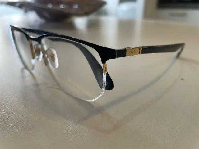Óculos Ray-Ban modelo RB6513