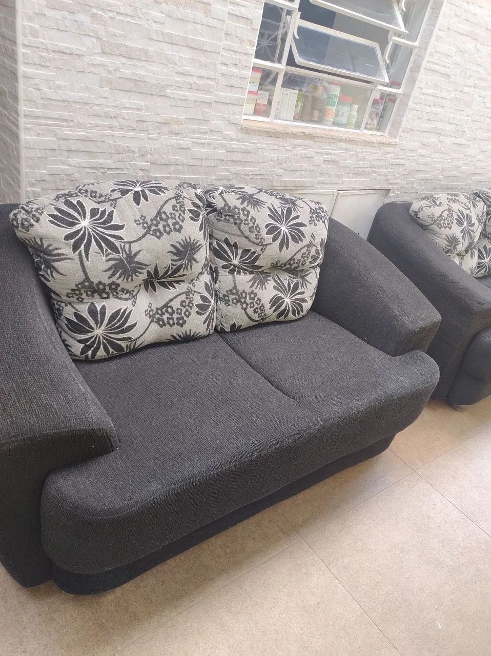 Vende-se SOFÁS 2 e 3 lugares  - Foto 2