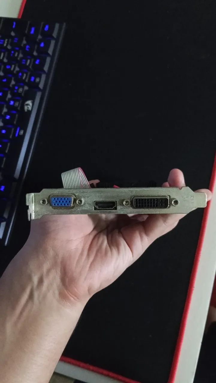 Placa de vídeo GT 740 4g  - Foto 3