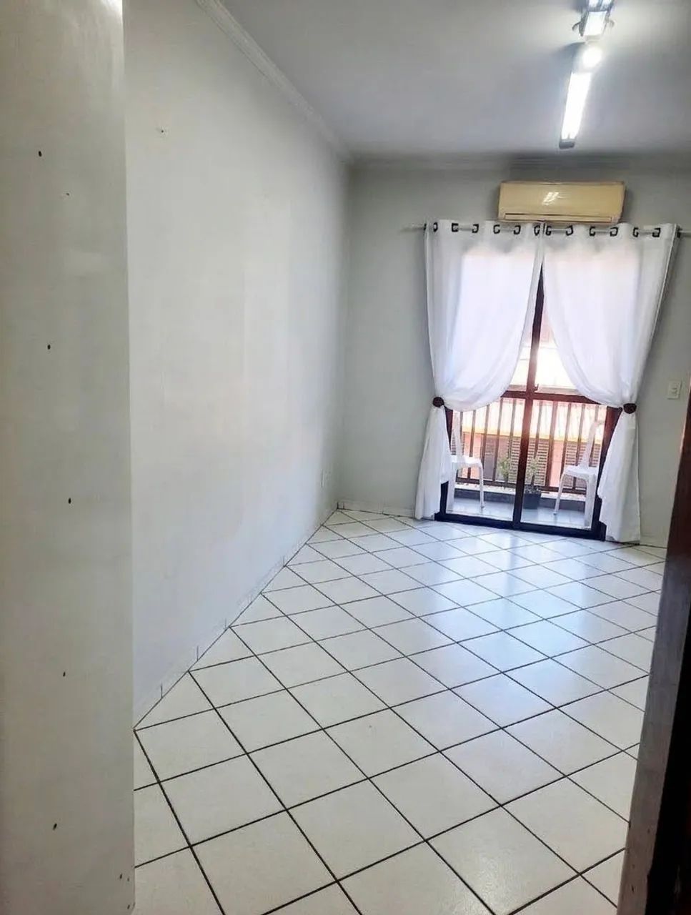 Sala disponível para profissionais da área da beleza 