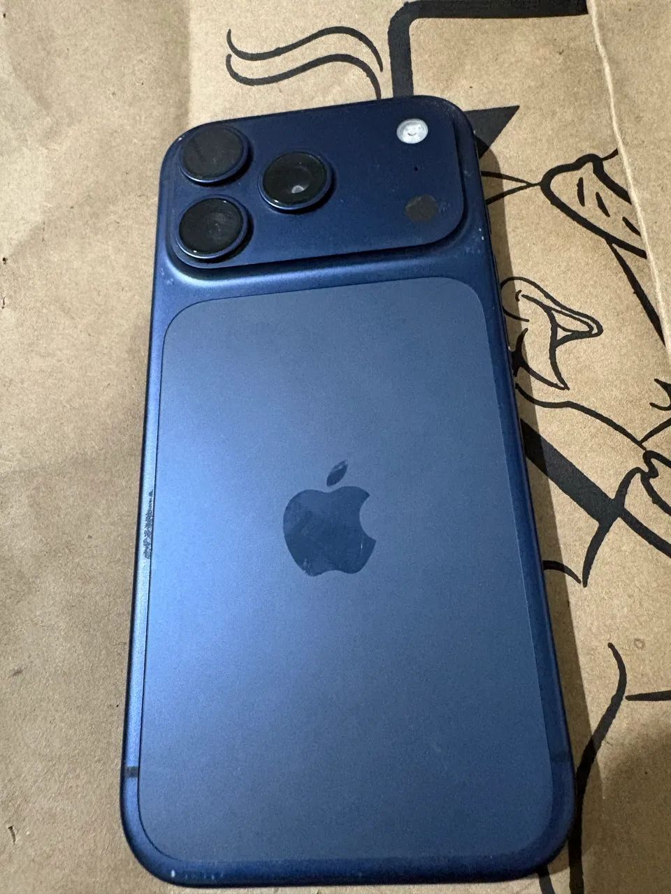 iPhone 17 Pro Azul Americano