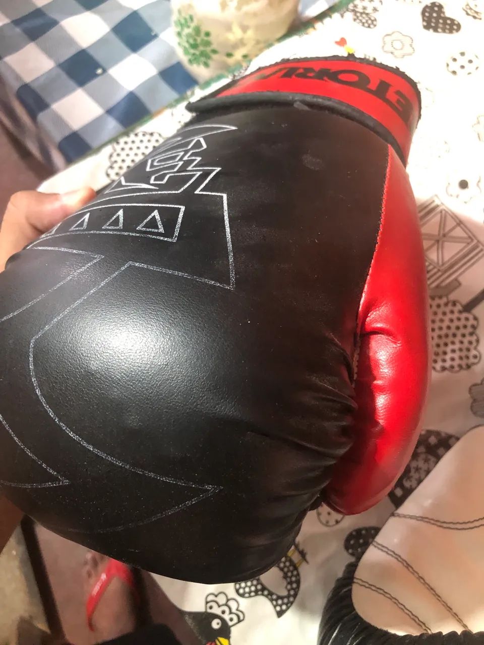Vendo luva de boxe 14oz - Foto 4