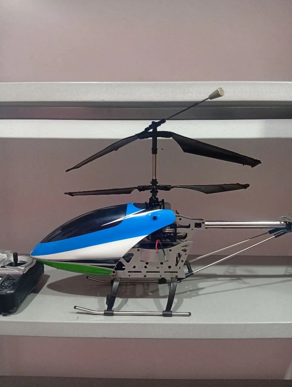 Helicóptero (Grande) Thinder 8 Com Radio
