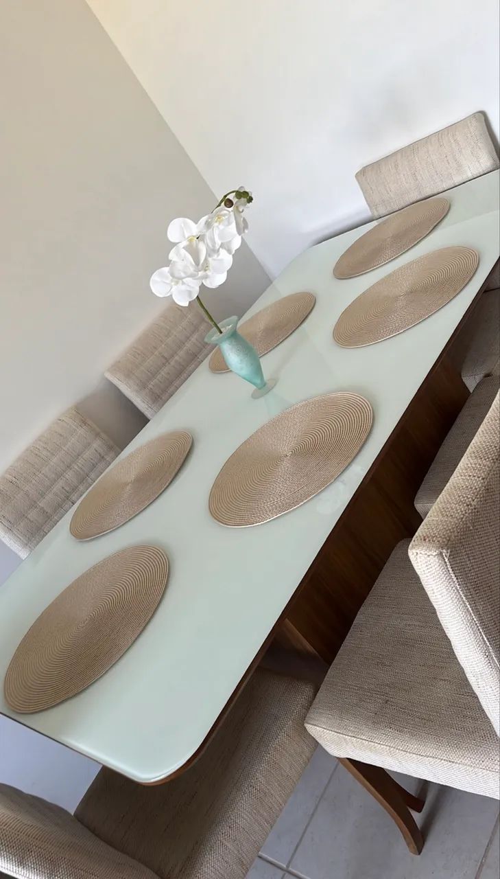 Mesa de jantar de com 6 Cadeiras