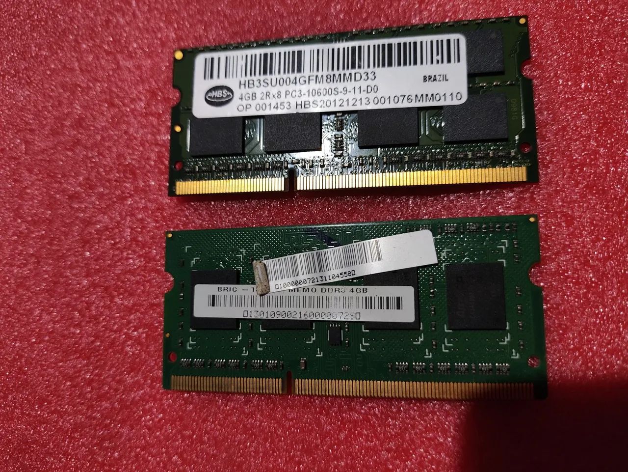 Two DDR3 RAM Modules 2x4GB468285942127677441