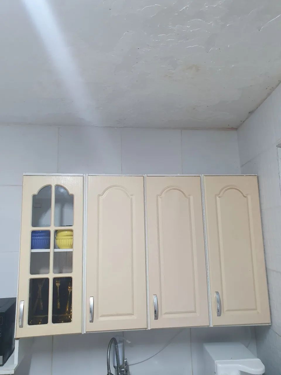Armário cozinha