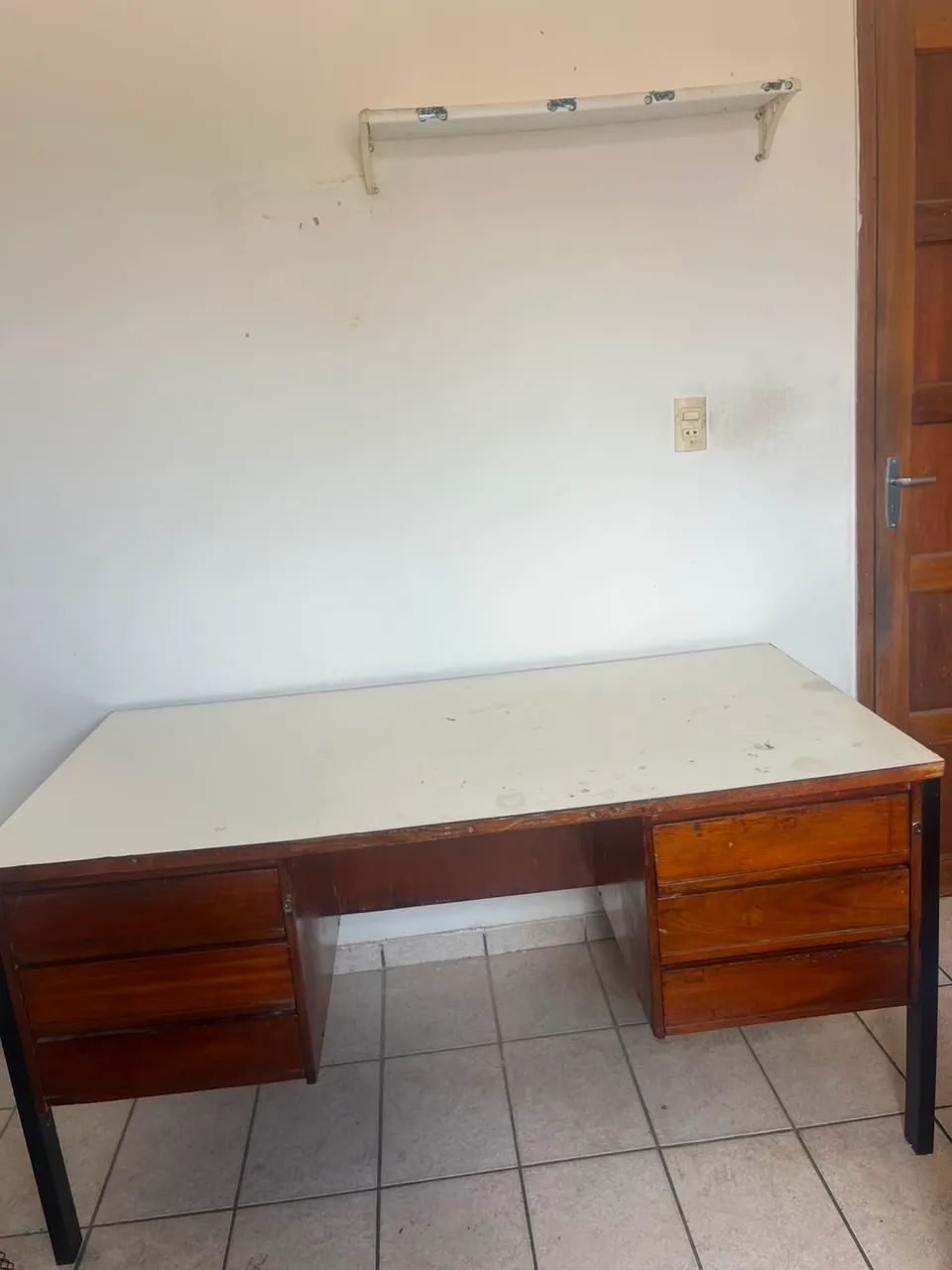 Vendo BIRÔ/mesa  para escritório ou sala   - Foto 2