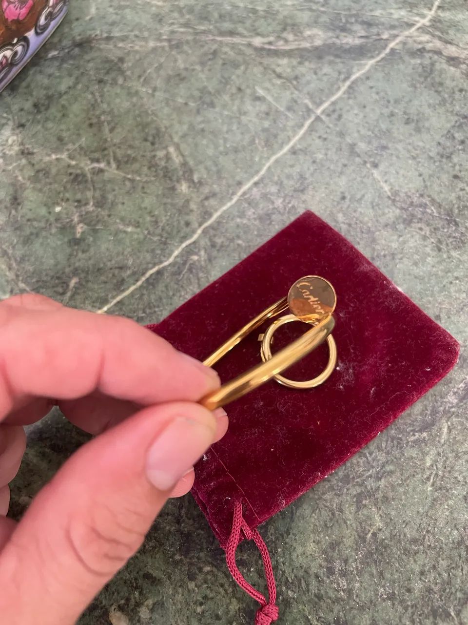 Vendo um conjunto,bracelete e um anel  - Foto 4