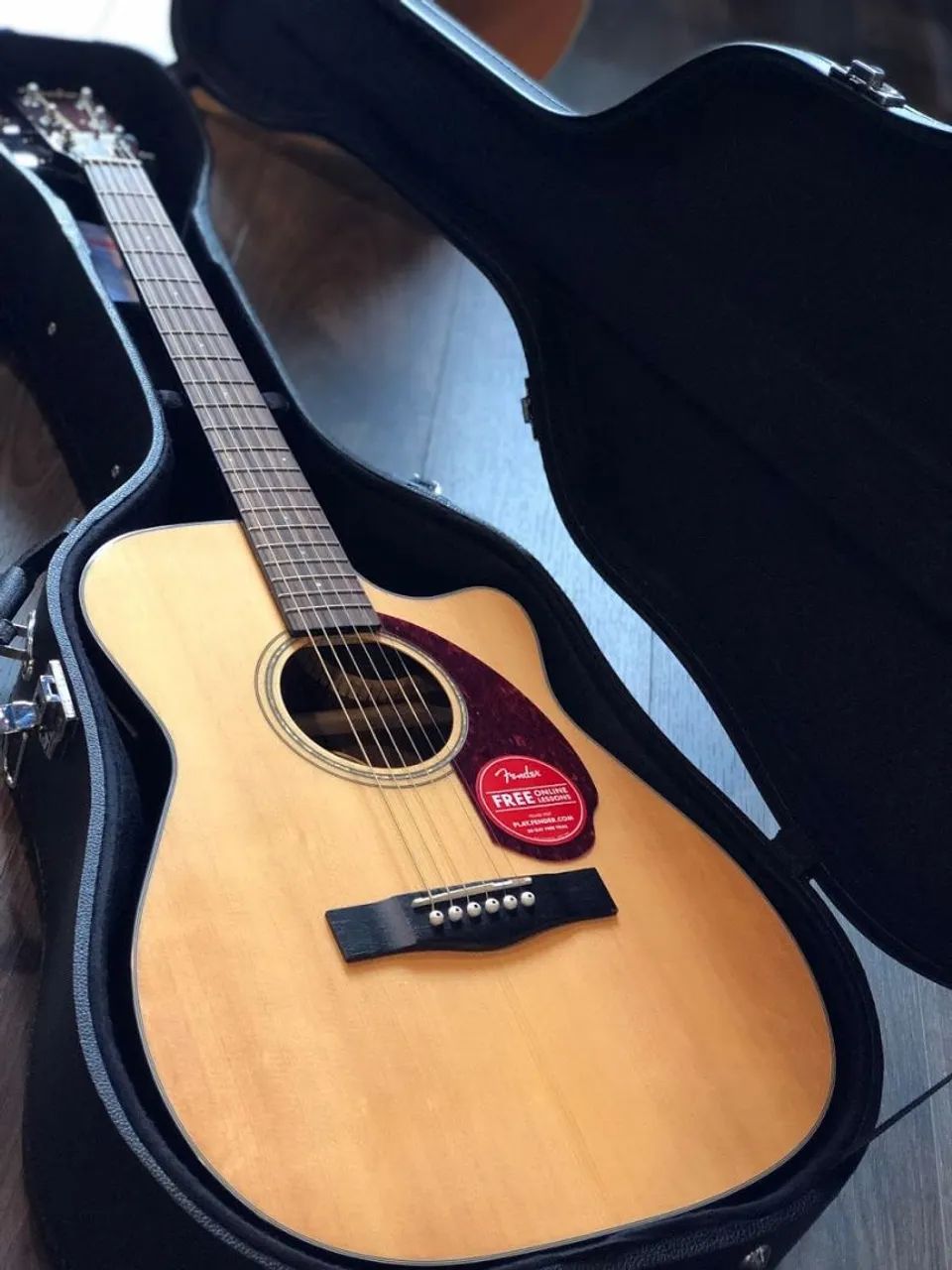 Violão fender