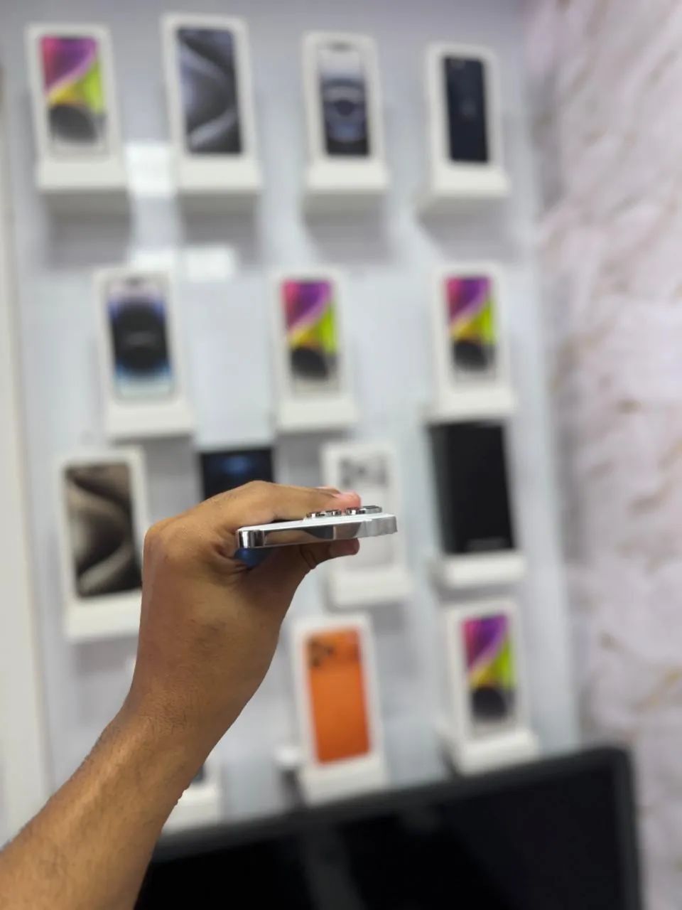 IPHONE 15 PRO 128 GB 3.700,00 - Foto 5