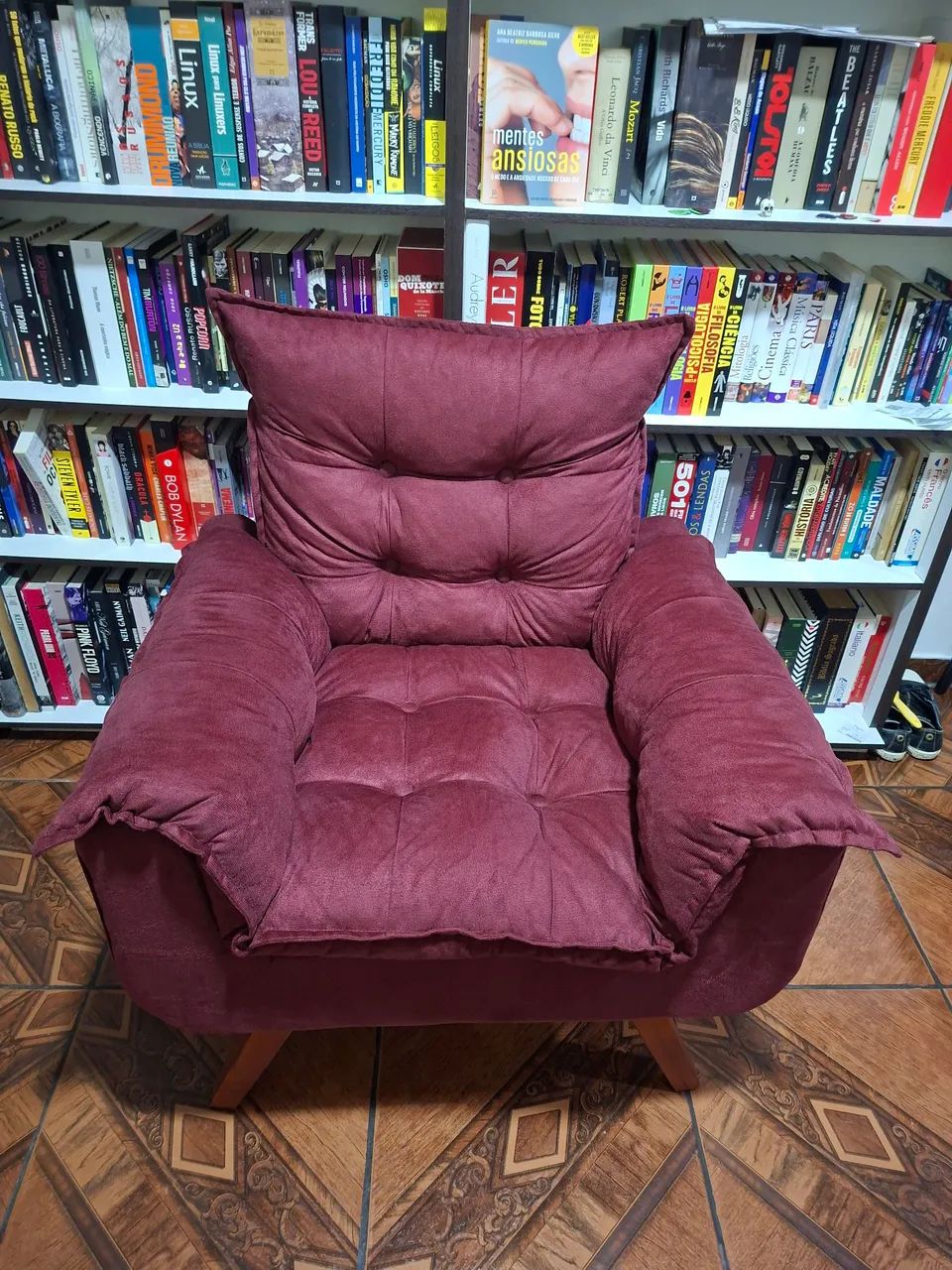 Poltrona Decorativa Vinho Nova 470973203119482881