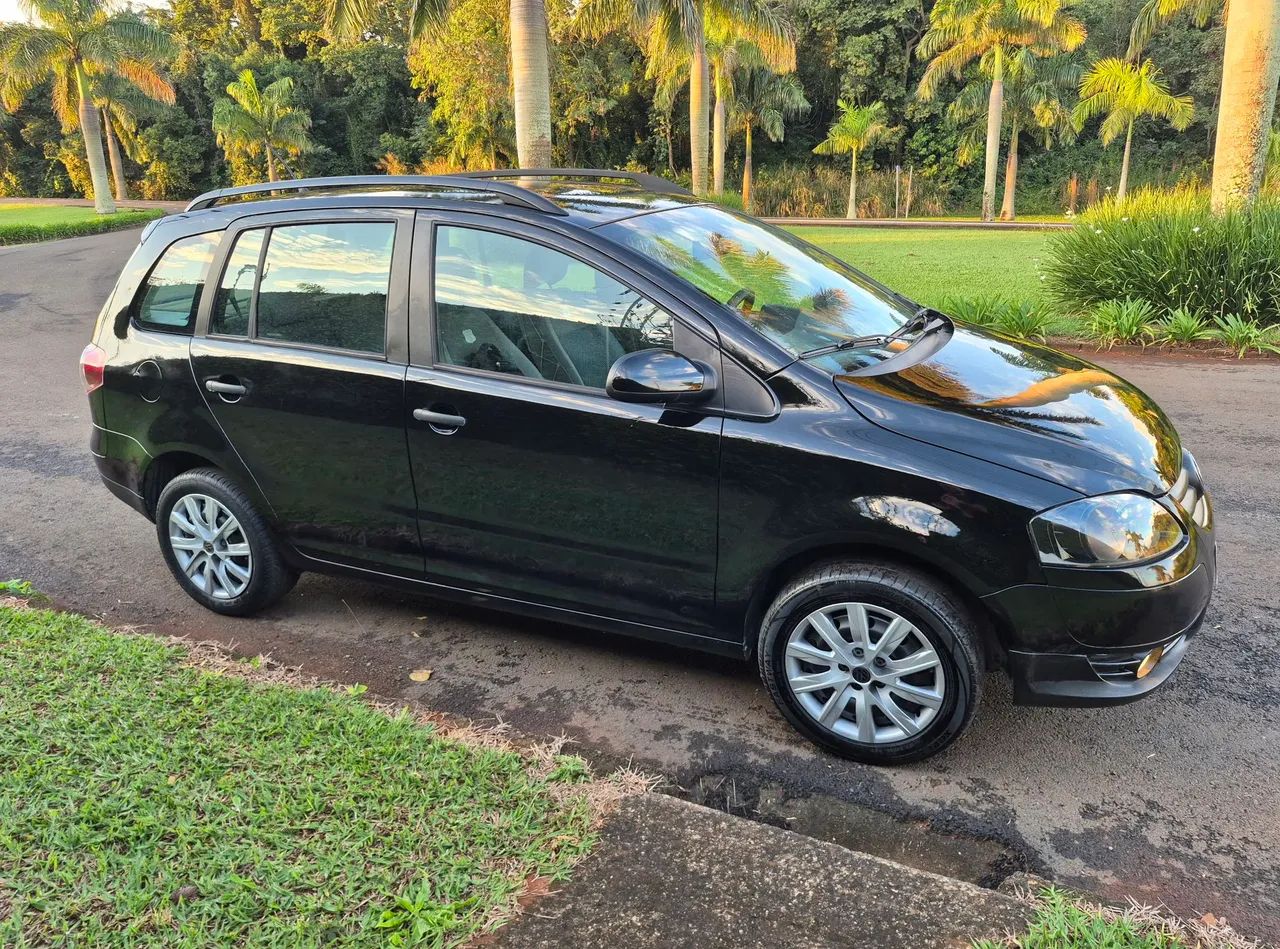Volkswagen Spacefox SPACEFOX Route 1.6 Mi T.Flex 5p 2010