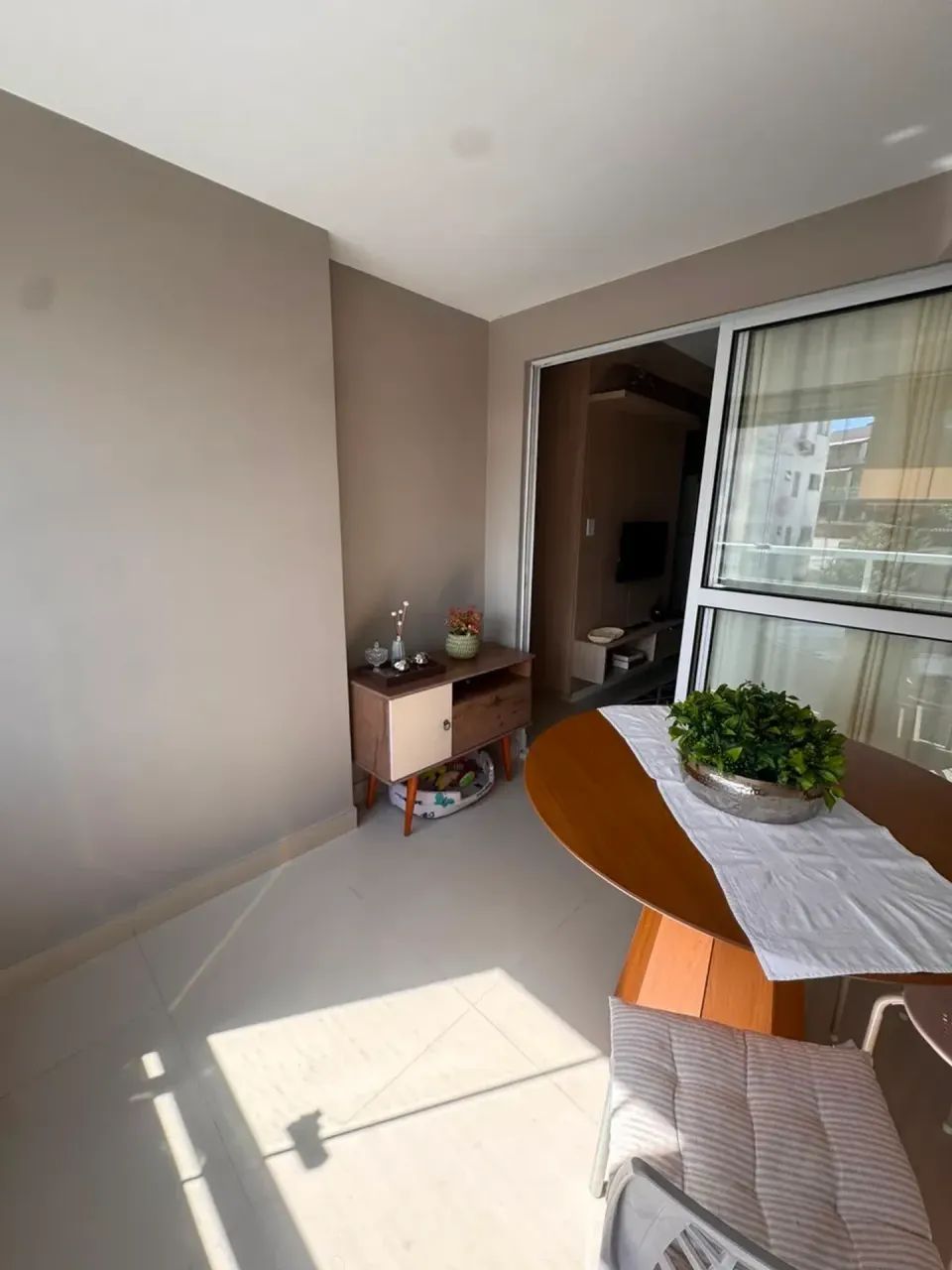 1/4 mobiliado com varanda NOVO! - Foto 4