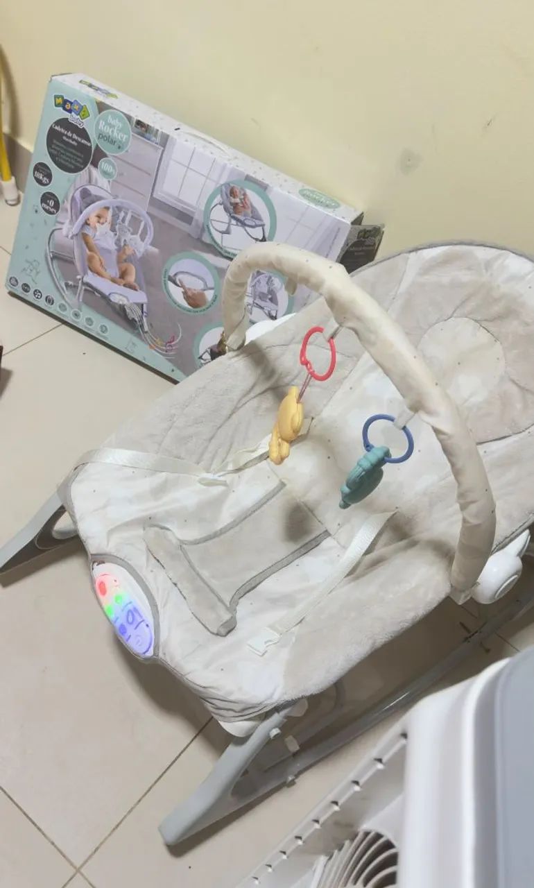 Cadeirinha de descanso infantil 