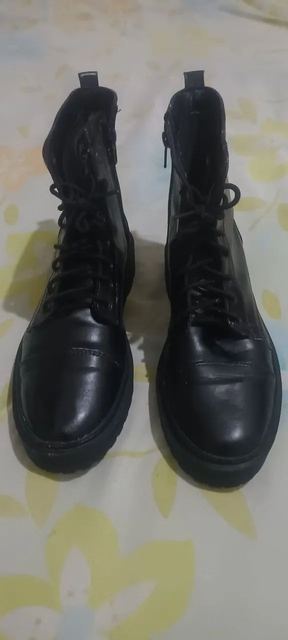 Bota masculina 