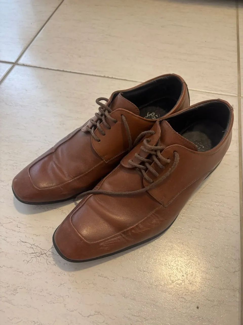 Sapato mr cat couro marrom