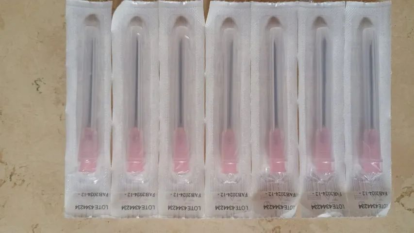 7 Kit fluidoterapia Ringer Lactato 250ml, equipo macrogotas e ag 1,20 x 40mm 18g x 1 1/2" - Foto 5