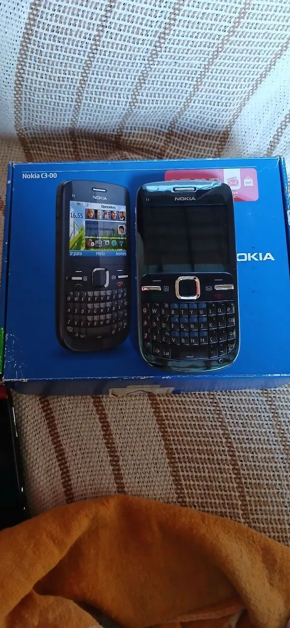 Nokia C3-00 em estado de novo!