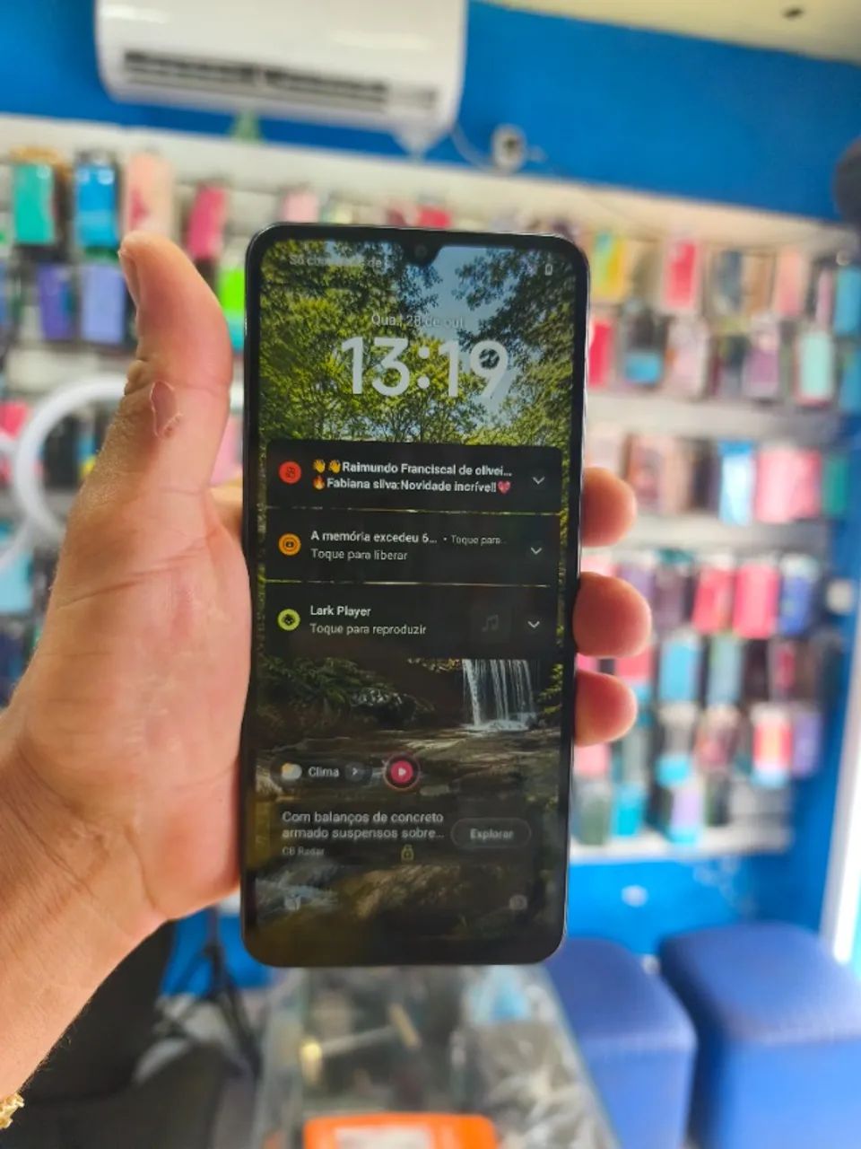 Eletro Cell compra e venda de celular novos e sême novos  - Foto 3