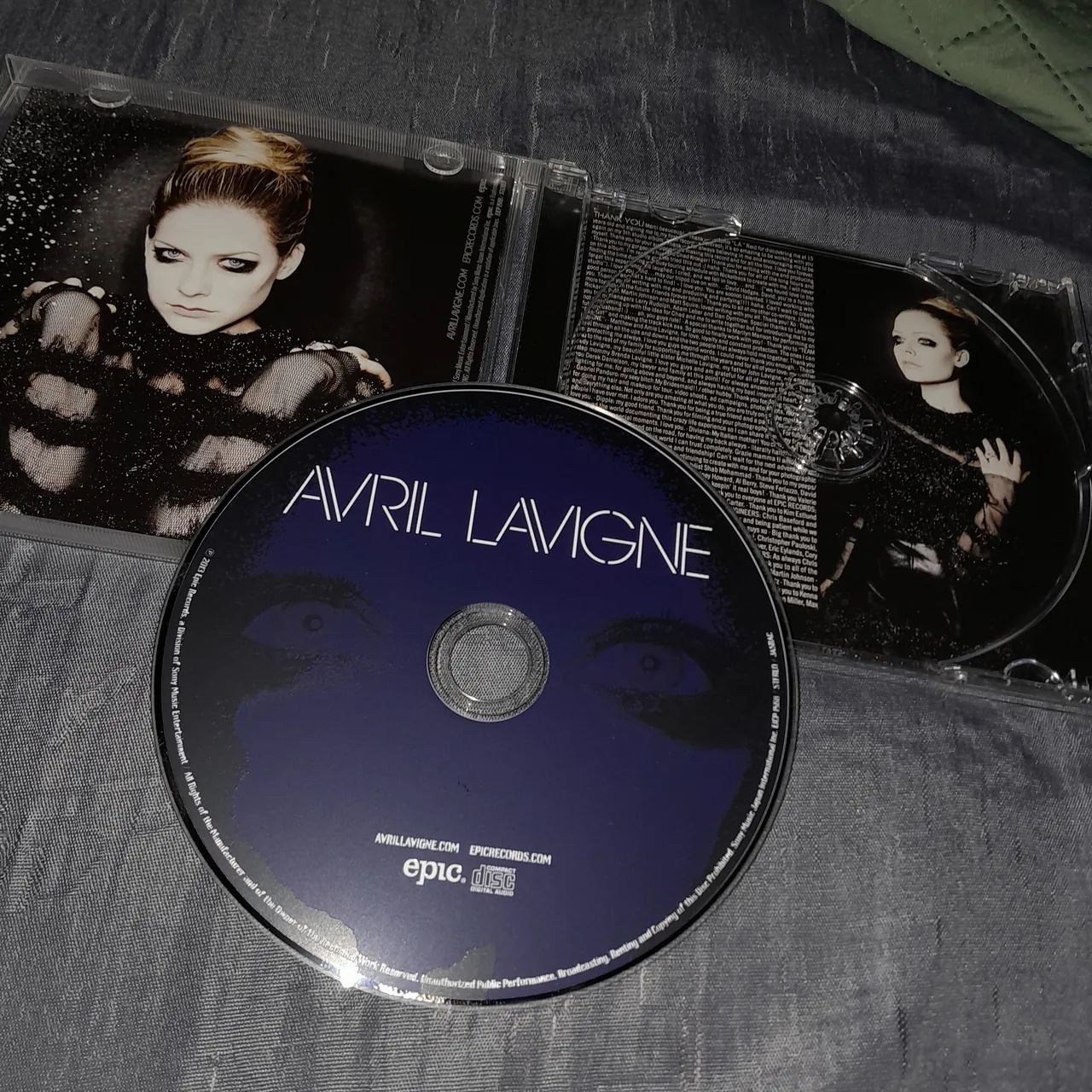 Cd Avril lavigne - rock roll - japan edition - Foto 2