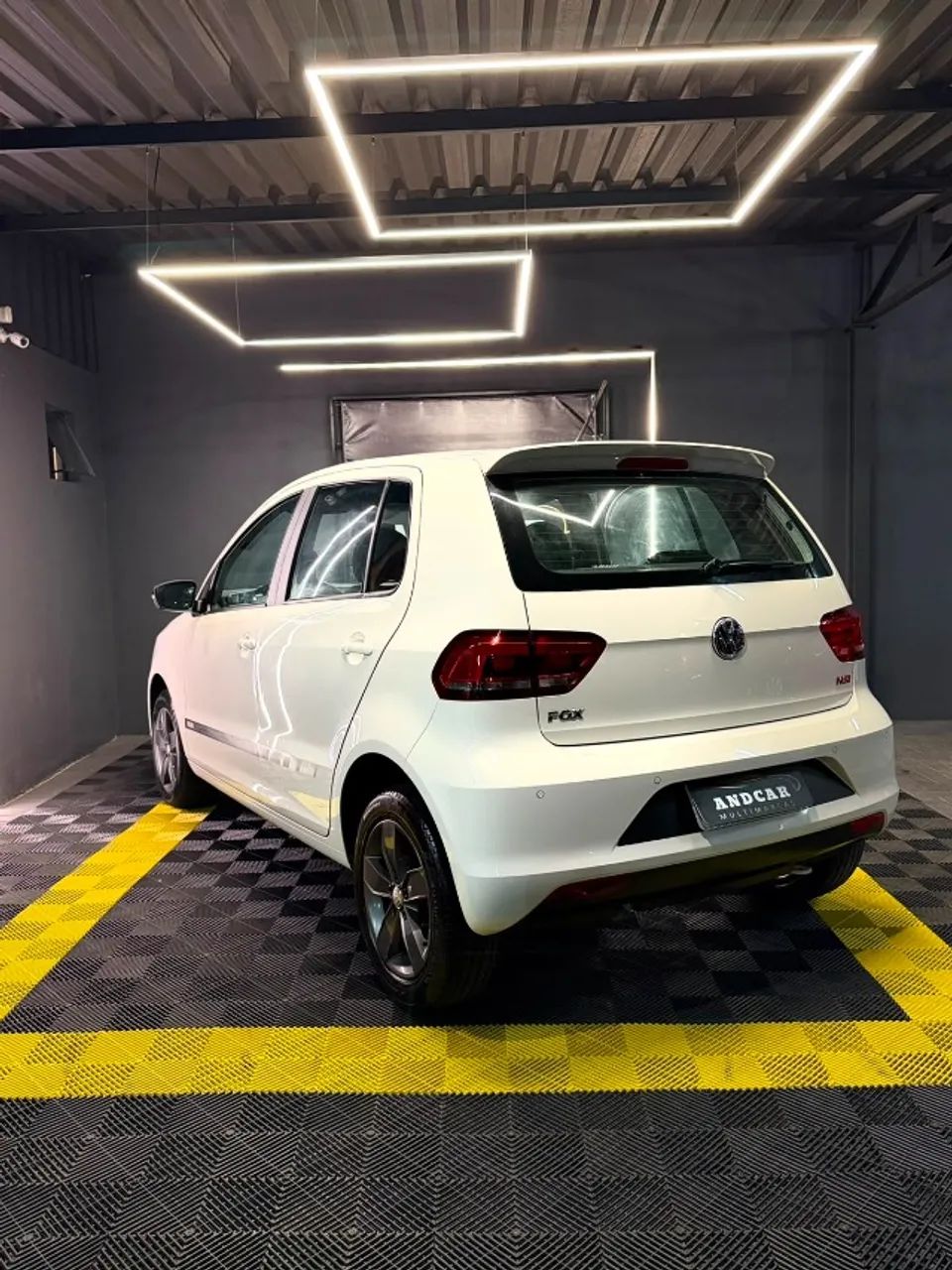 Volkswagen Fox RUN 1.6 Flex 8V 5P 2017 - Foto 4
