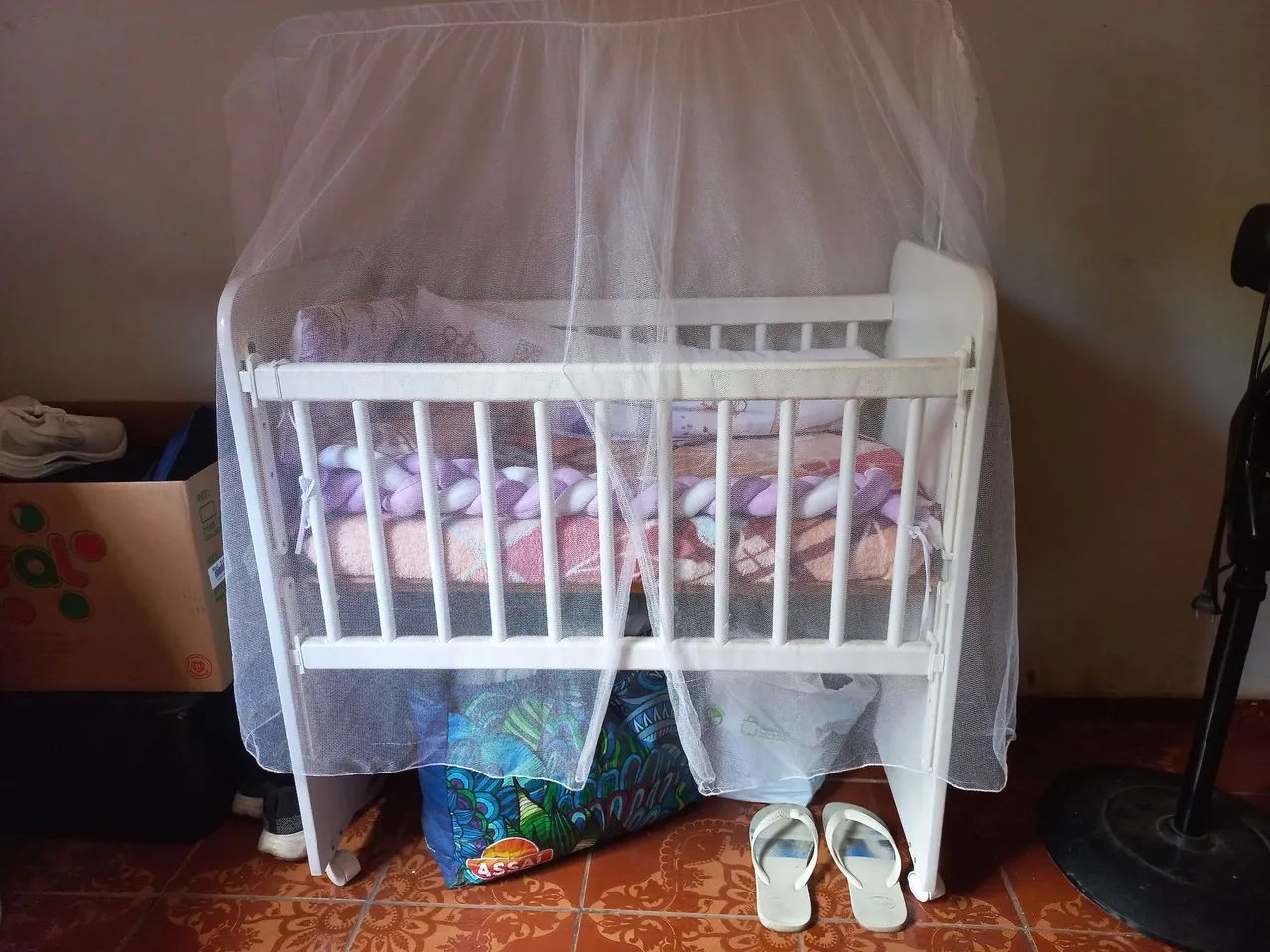 Vendo mini berço 