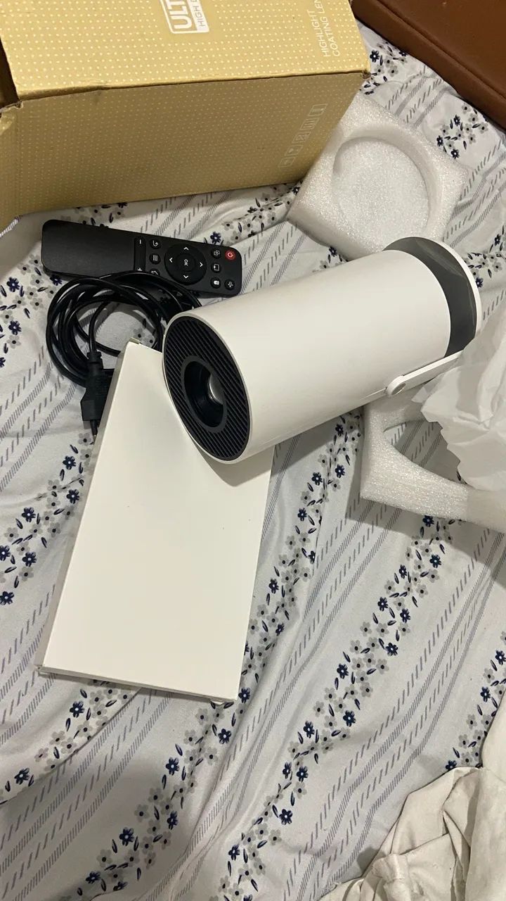 Vendo Projetor Portátil - Excelente - Foto 2