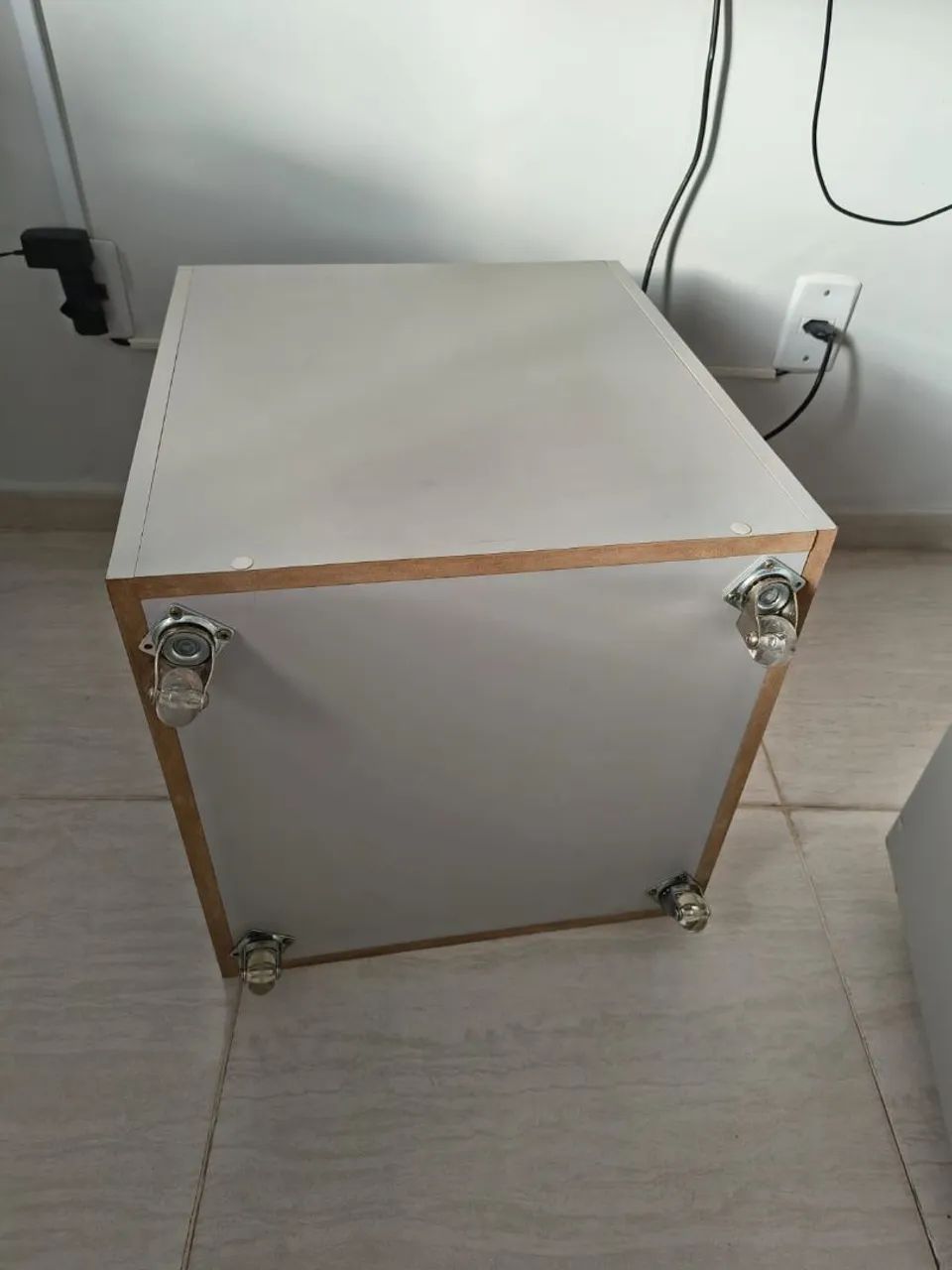 Nincho com rodinhas  Mdf cinza - Foto 3