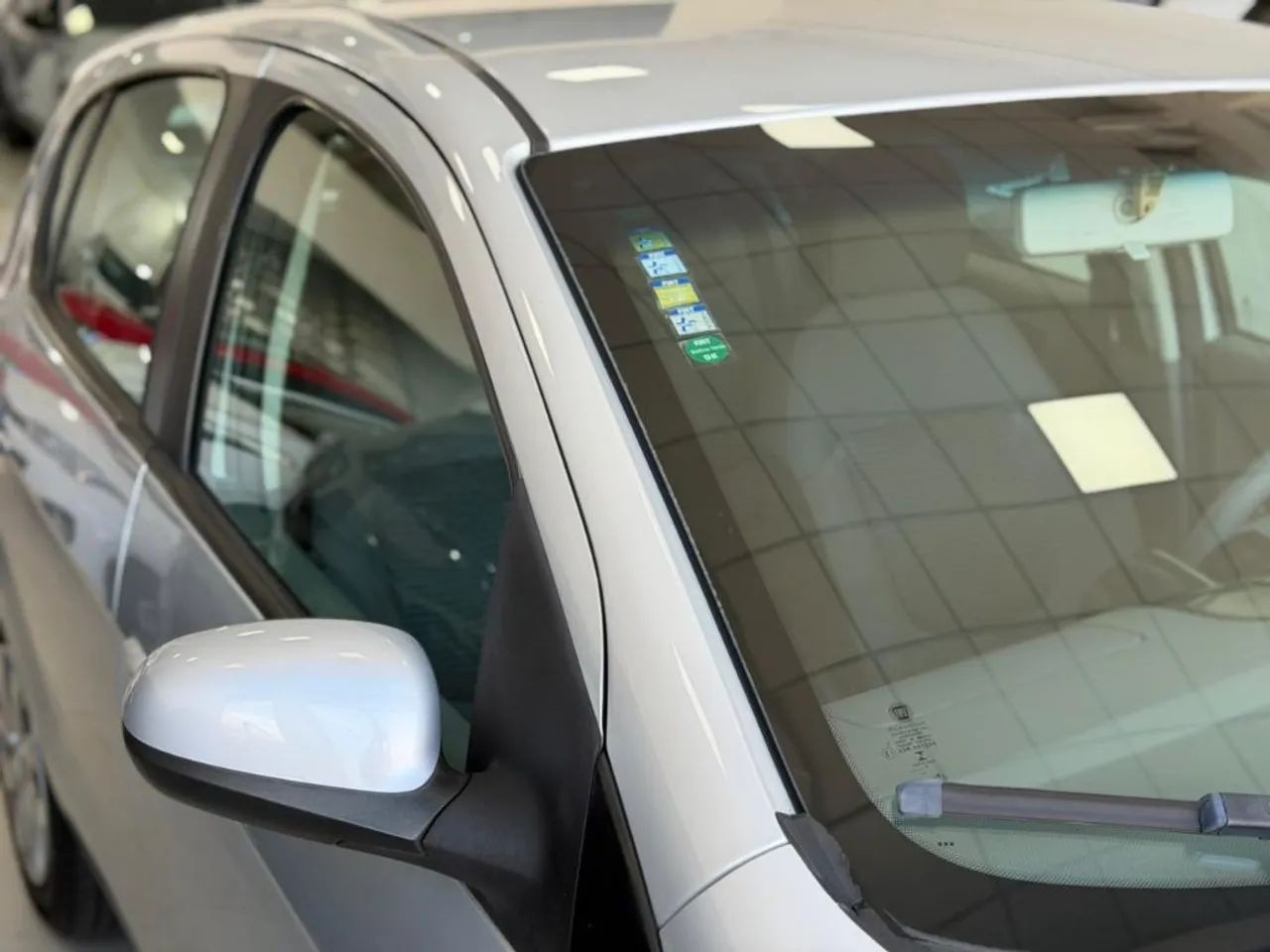 Fiat Palio Attractive 1.0 EVO Fire Flex 8V 5P 2015 - Foto 4