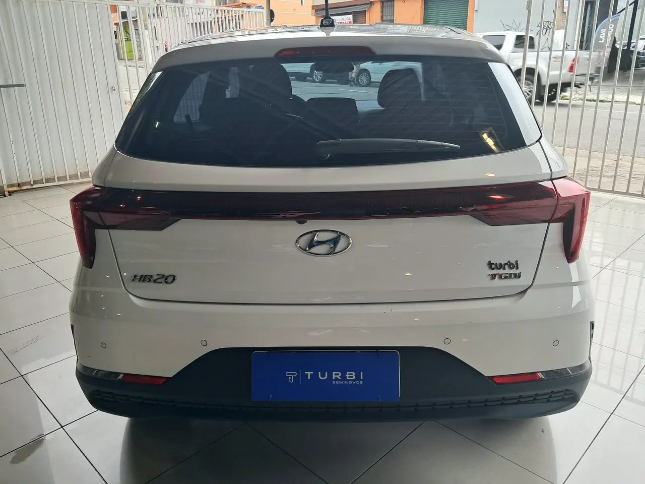 Hyundai HB20 Limited 1.0 TB Flex 12V Aut., foto 2 de 10