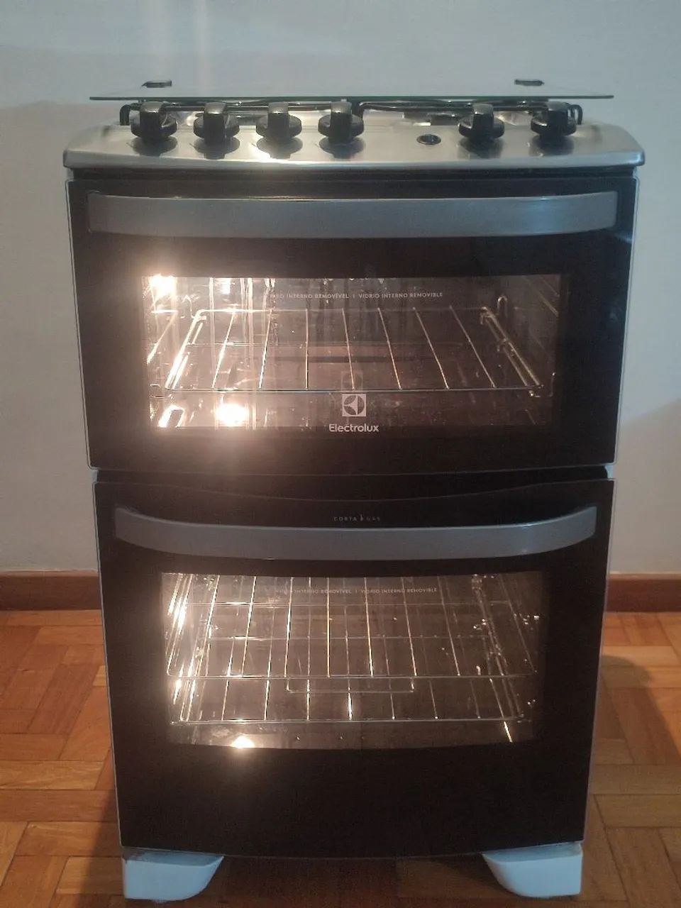 FOGÃO ELÉTRICO LINDO E PRATICAMENTE NOVO - Foto 2
