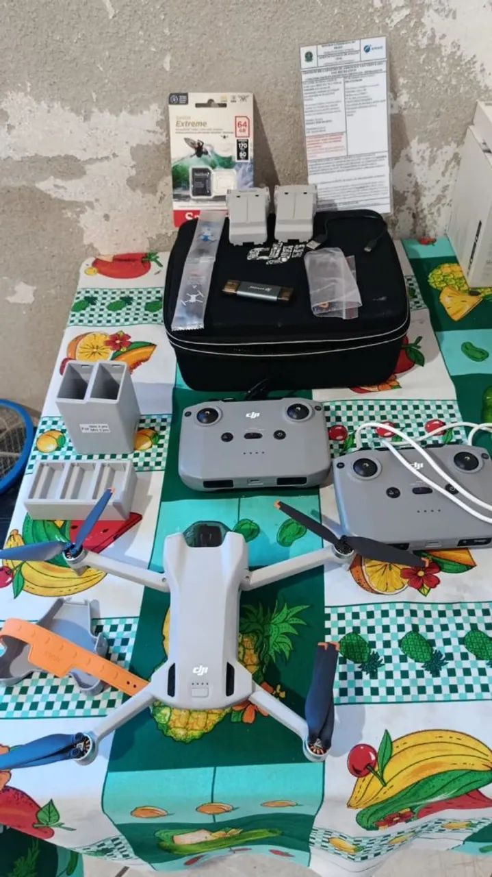 Vendo Drone DJI  mini 3 