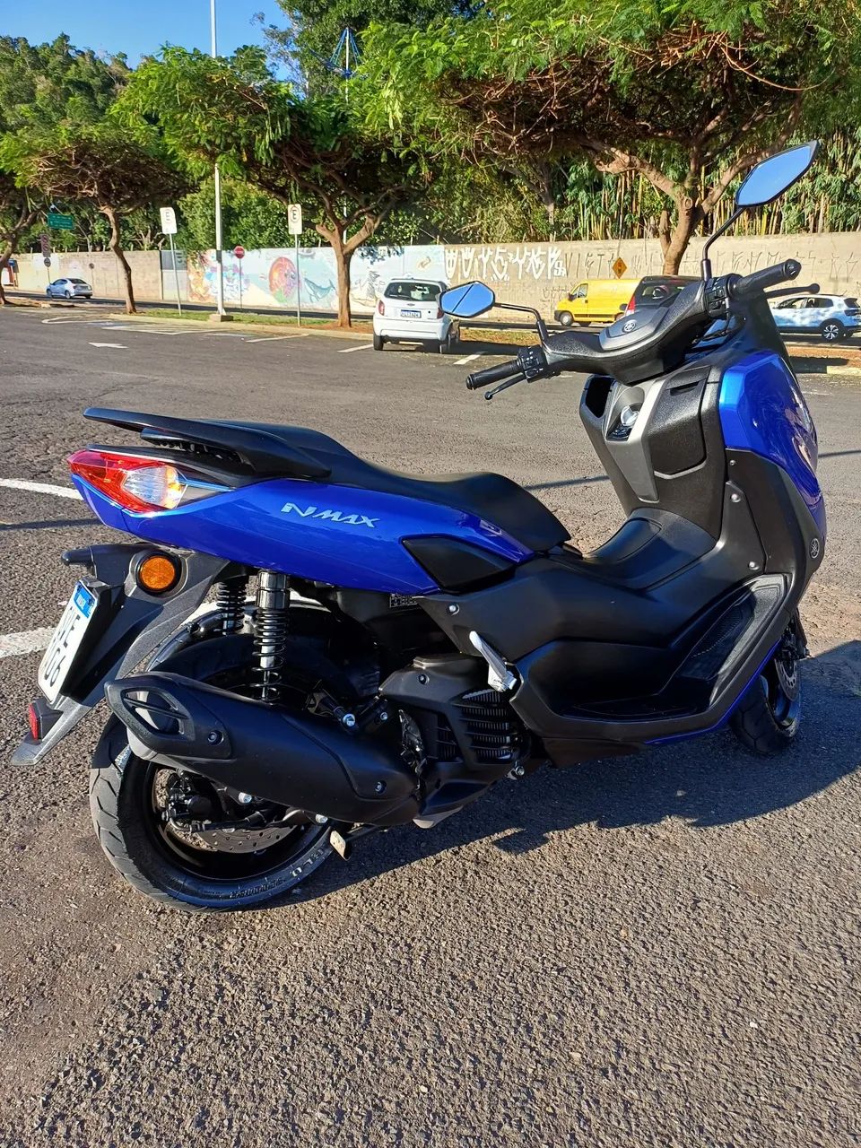NMAX Connected 160 ABS - Foto 3