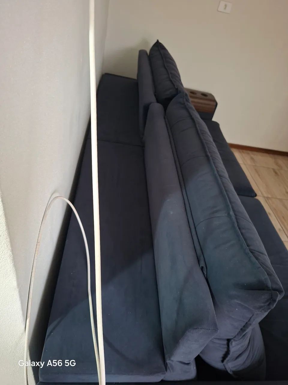 Sofá retrátil em ótimo estado