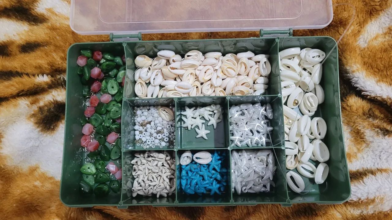 Kit de miçangas (Pulseiras, cordões, braceletes)  - Foto 4