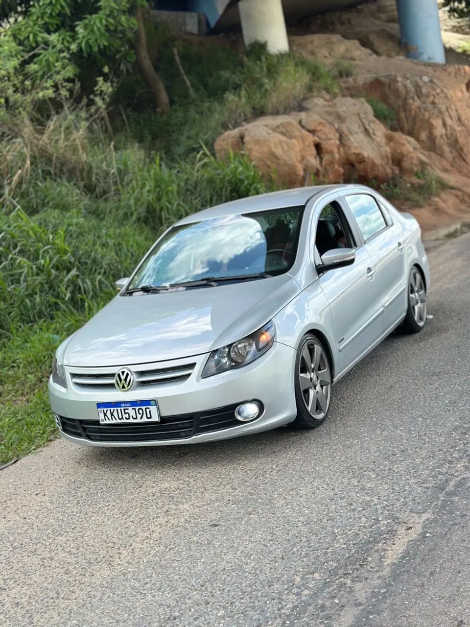 Volkswagen Voyage VOYAGE 1.0/1.0 City Mi Total Flex 8V 4p 2010