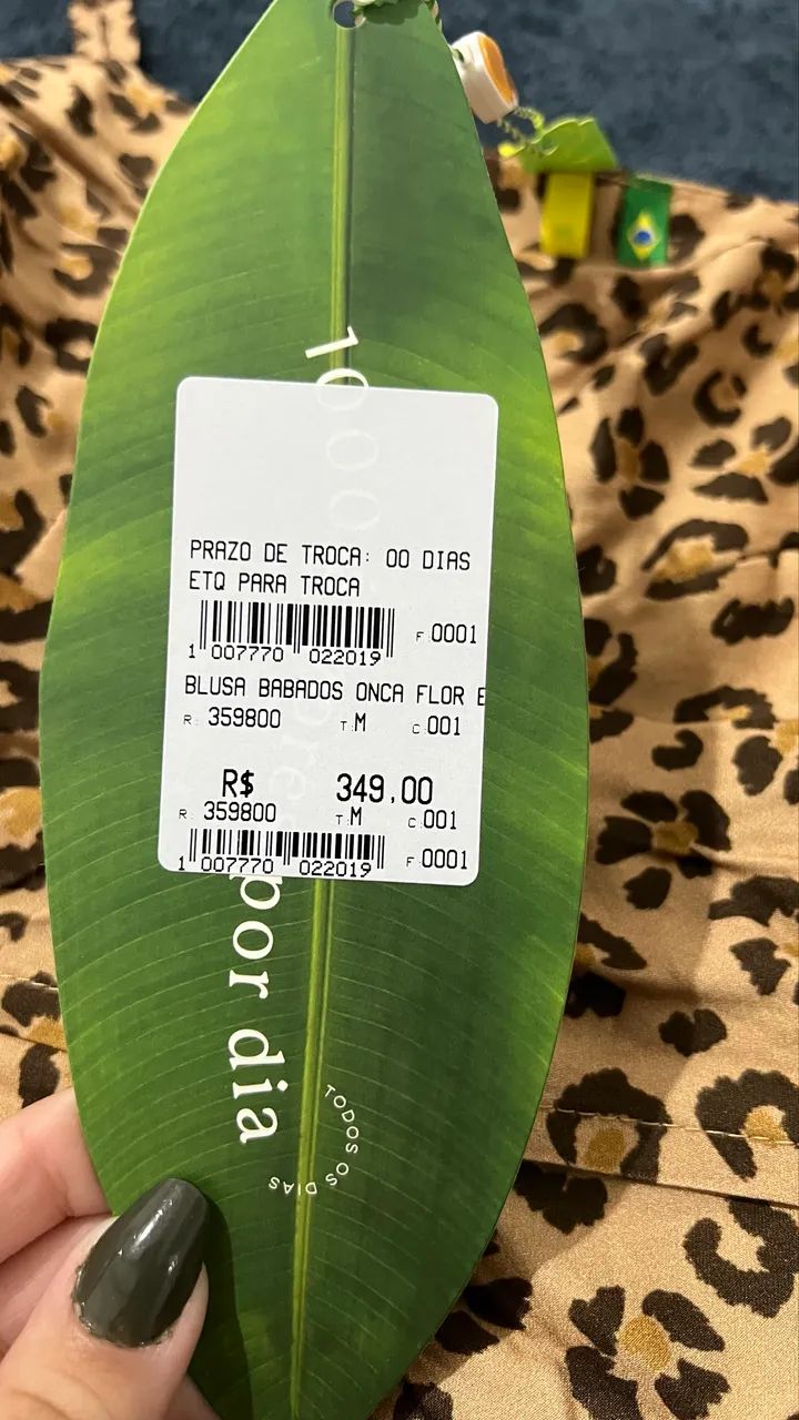 blusa FARM nunca usada - Foto 2