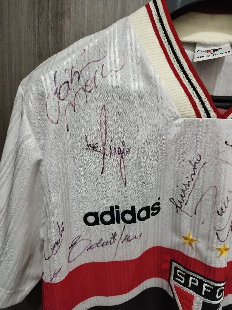 Camisa São Paulo Futebol clube autografada - Foto 2