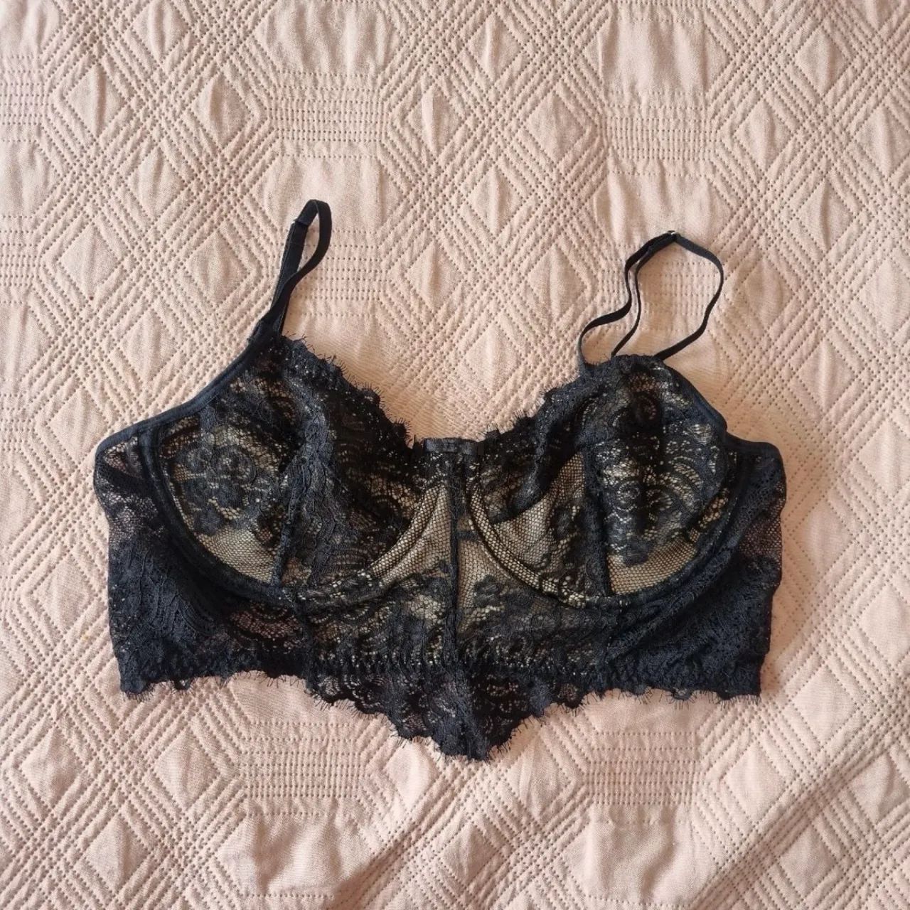 Cropped de renda preto - Foto 2