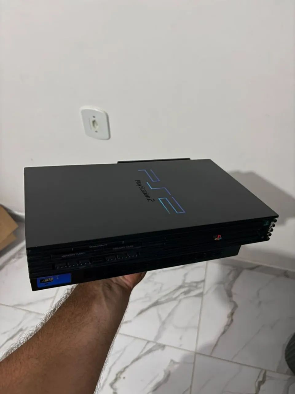 Vendo ps2 fat, já com hd