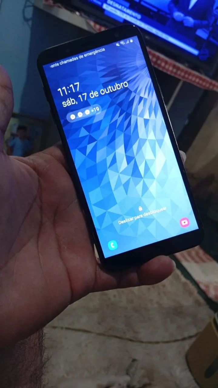 Samsung j6  - Foto 2