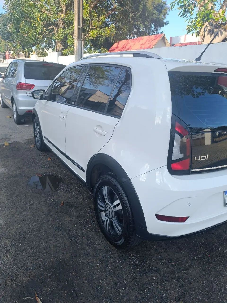 Volkswagen Up! up! cross 1.0 TSI Total Flex 12V 5p 2018
