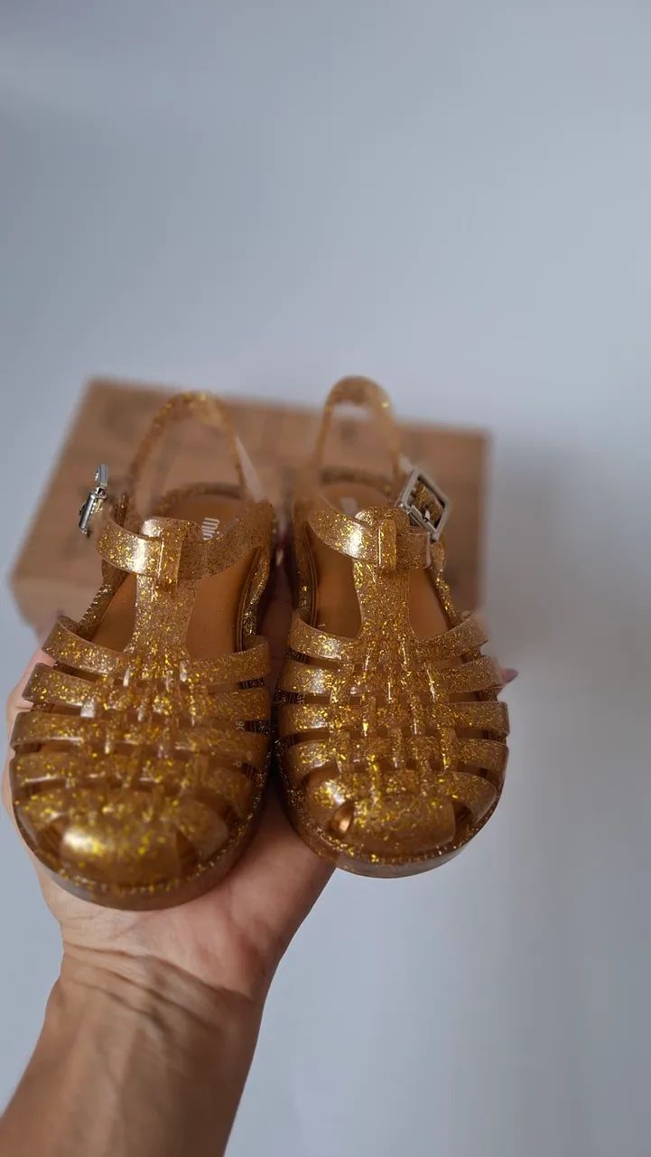 Novo Mini Melissa Possesion Dourado Glitter Numeração 20/21 - Foto 5