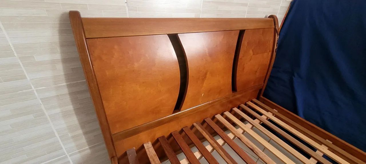 Cama de casal de madeira SEM COLCHÃO  - Foto 3